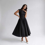 Elara Midi Vestidos